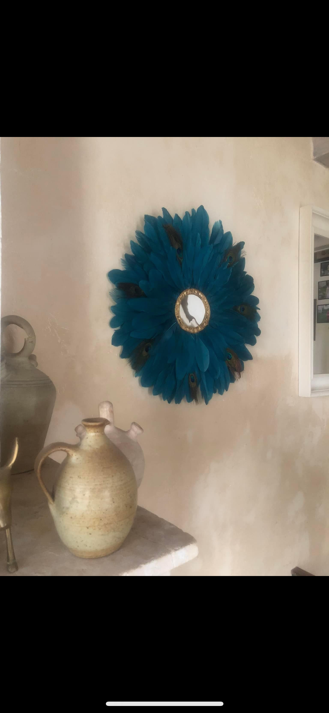 Miroir /Juju plumes bleu pétrole et plumes de paon 50 cm