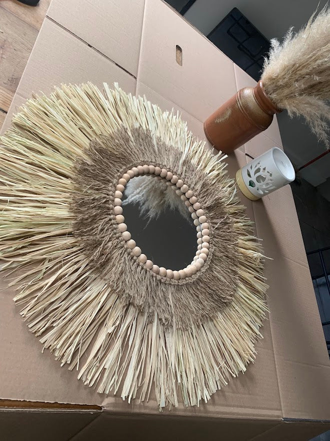 Miroir en raphia et cordages naturels