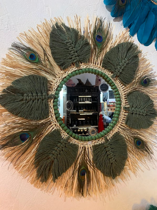 Miroir en raphia, coton et plumes de paon 50cm